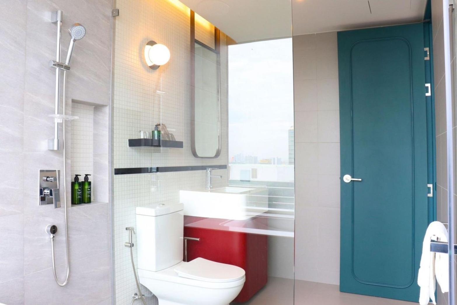 The Quarter Ratchayothin By Uhg Hotel Bangkok Exterior photo